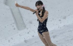 X民「札幌雪まつりでスク水着てたアイドル、ファンに危害加えた慰謝料のために体張ってるらしい」運営「デマです。真相は・・・」→更にヤバいことが判明ｗｗｗｗｗ