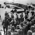 ＜1967年10月8日ゲバラ死す＞警察官僚・衆議員会館亀井静香事務所。等身大ゲバラには驚いたｴｴｴｯ！ﾅﾝﾃﾞｪｪ右翼に。己の小ささ。ガックシ！大人の政治論語れる者へも！