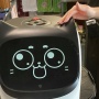 猫型配膳ロボット3体が「完全に詰んでしまう」動画ｗｗｗｗｗｗｗ