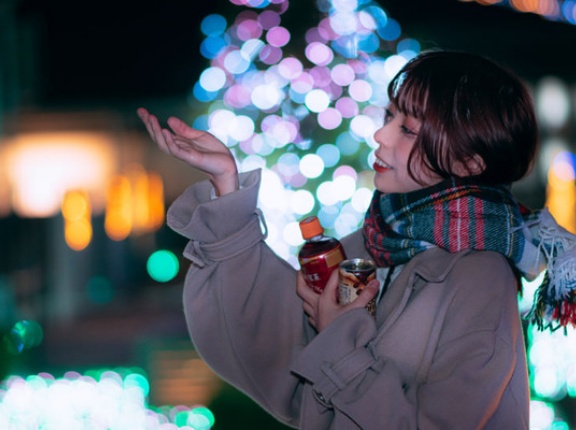 【朗報】女性の顔を褒めるより、装飾品を褒めた方が好感度は上がりやすい←これｗｗｗ