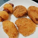 肉のさかぶんは栃木県川治温泉の名物コロッケの店