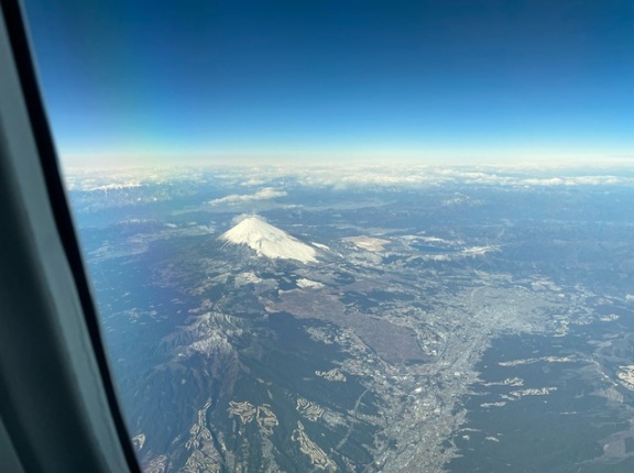 日本は「一人旅」「食」志向が世界一