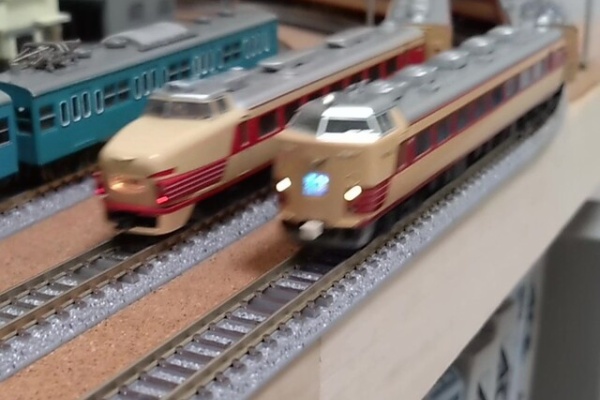KATO 485系特急電車 8両編成 KATO 485系特急「みどり」が入線しました。10-1480 | NGaugeJP - 横濱