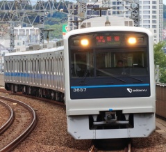 小田急3000形（2代目）全編成ガイド：3657F