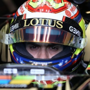 キミライコネン 1/12 ヘルメット 2012ロータスF1 復帰 キミライコネン 1/12 ヘルメット 2012ロータスF1 復帰の通販 by