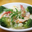 アボカドとエビのグラタン～