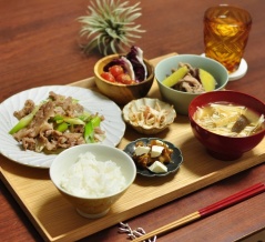 うちの娘専用の便利な献立提案機能その名もChatKNE（チャットかなえ）と昨日の晩ごはん