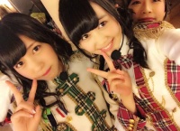 大川莉央「後ろに土保が写り込んでるのが気に入らないヽ(｀⌒´)ﾉ」