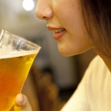 『新人看護師必見！　正しい「お酌」のマナー』の画像