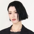 女優・三吉彩花さん、セクシーすぎる大胆な画像を公開するも◯◯が原因で賛否両論に