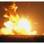 【動画】米無人補給機シグナス打ち上げ失敗…アンタレスロケットが爆発
