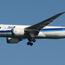 Boeing 787-881 JA819A