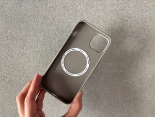 スマホケースと充電ストレス軽減の話