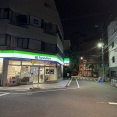 外国人「東京の何が素晴らしいって夜にホームレスがいないことだよな」