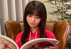 ぐうかわｗ 齋藤飛鳥の日常は、雑誌に夢中・・・？