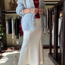 やわらかく、はなやかに。冬の淡色×ボルドーで魅せる上品スタイル