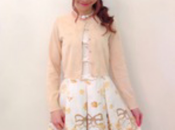 ☆Sale60％OFF★キラキラお花ボタンカーデ★ベージュ、残り3枚☆