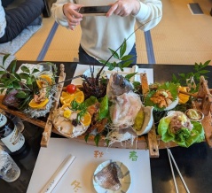 湯河原温泉2025② 湯河原スイーツファクトリー・真鶴 うに清(活魚磯料理) ・ ニューウェルシティ湯河原(日帰り温泉いずみの湯)