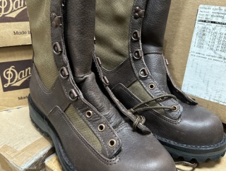 Danner【It's A Beautiful Day】