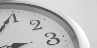 約束の1時間前には必ず来る義理の両親。結局夫が早く迎えに行かないといけなくなる。