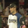 昨日の田中賢介の完全試合を阻止する内野安打www