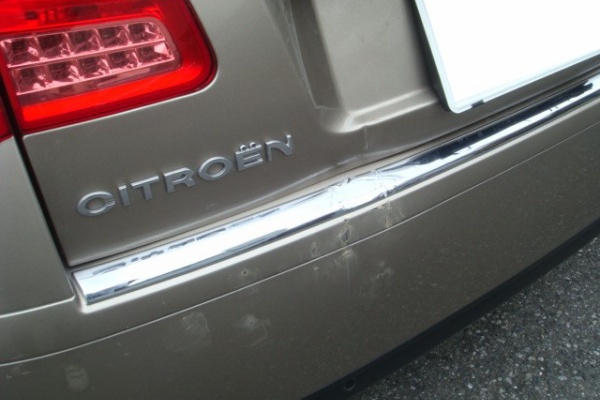 東京都目黒区自動車板金塗装修理工場社長ブログ 輸入車板金塗装修理実例