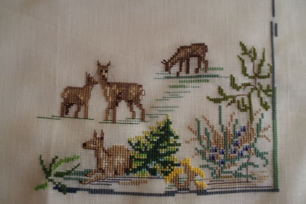 サウンド オブ クロスステッチ - EVA ROSENSTAND