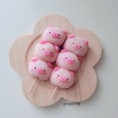 ぶたさんの串団子

