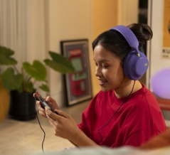 没入感あふれるゲーム体験を手軽に実現！有線ゲーミングヘッドセット「JBL Quantum 120」