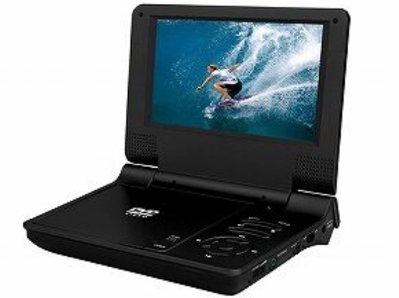 ポータブルDVDプレーヤーは2000年初頭に120000円で買った。今は15000円w