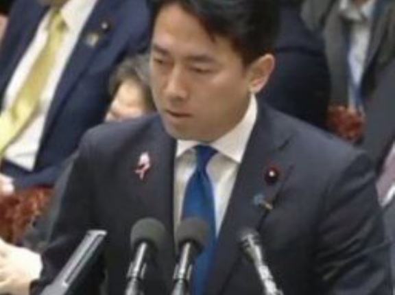 人気記事紹介 - 【！】小泉防衛相、共産 田村委員長に「まるで日本が軍拡を進めているかのような前提に立ってお話されているが理解に苦しみます」