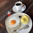 にわとりさんが生んで仕上げの生プリン！三位一体の美味しさは絶妙～！次回は2階席行こう「コンフォート」
