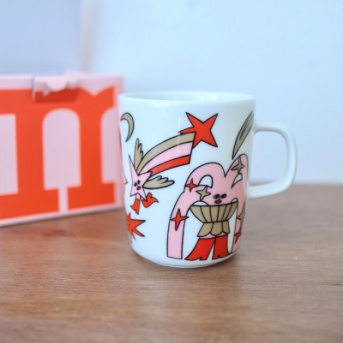 息子からお誕生日のプレゼント・マリメッコのマグカップ