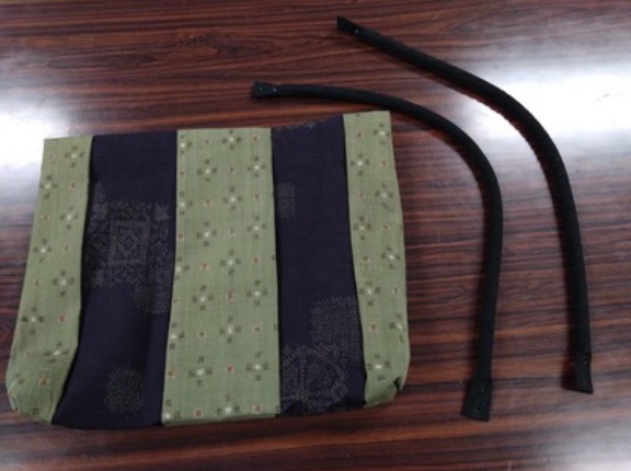 縫い物教室　バッグの内側の布の取り付けやり直し