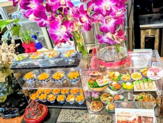 老舗タイ料理「シャム（有楽町）」でランチ「牛肉のガパオ炒めセット＋ミニレッドカレー」
