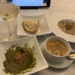 こんなん喰ってキタ。