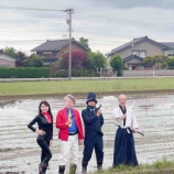 『ドリームファームコスプレ田植え』の画像
