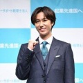 SnowMan 阿部亮平　特大名刺に大喜び、起業を志す人にアドバイス「なりたい自分から逆算」