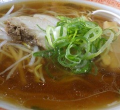 ほぉ〜真牡蠣のカキフライにビールですか〜