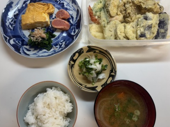 友との朝食と夕食