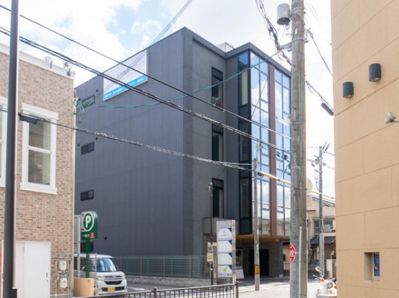 北園町につくってた「よしかわ乳腺クリニック」がオープンしてる