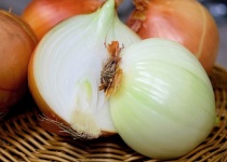 玉ねぎ大量消費できる料理教えてくれ