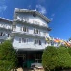 陽はすでにカンジス川から