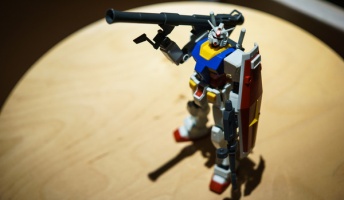【昭和の怪奇事件】「ガンプラ」目当てに前代未聞の大事故が発生!!