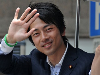 【動画】記者「小泉さんが首相になってG7に出たら知的レベルの低さで恥をかくのでは？」進次郎「ハハハ」→