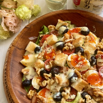 豆乳の力でなんでもおいしくしちゃうクリーミードレッシング豆パチャージ朝サラダ【PR】