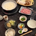 蕗のとうの天ぷらと、まだ温泉湯豆腐食べてる夜ごはん