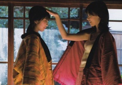たまらんッッ！ 与田祐希×西野七瀬、半纏から出てる足がけしからんｗｗｗ