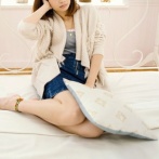 【悲報】セクシー女優（40歳）「すみません。本当は42歳です」････････（画像あり）