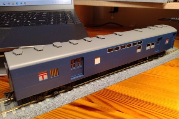 クローゼットの中の鉄道模型 - HOゲージ 客車